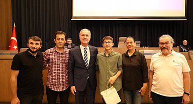 İnegöl'ün başarılı gençleri mecliste