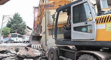 İzmit Tavşantepe Caddesi'nde konforlu ulaşım için çalışılıyor