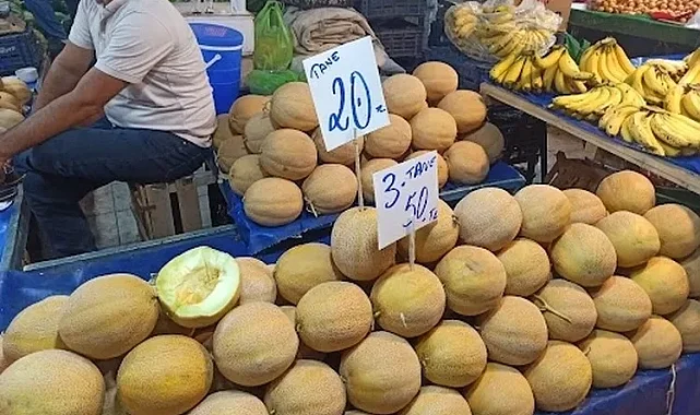 Kavun fiyatları vatandaşın yüzünü güldürüyor