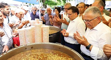 Kayseri protokolünden aşure dağıtımı