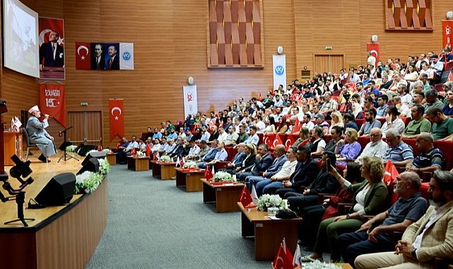 KAYÜ'de 15 Temmuz konferansı