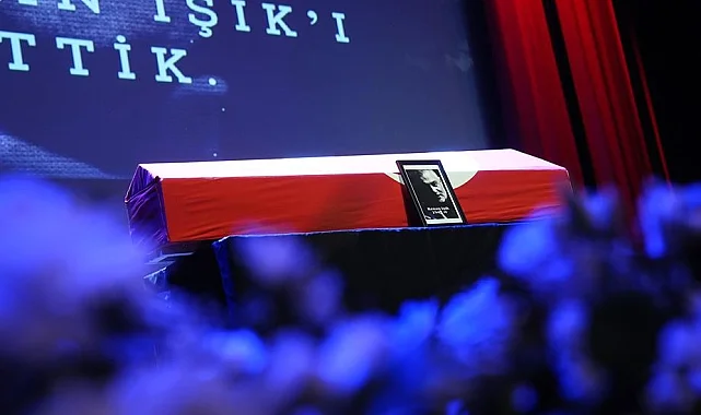 Kenan Işık için AKM'de tören
