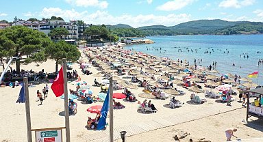 Kocaeli'nin mavi bayraklı plajlarında deniz keyfi