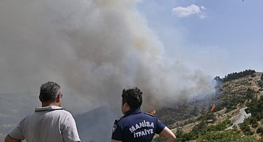 Manisa İtfaiyesi'nden Bornova yangınına takviye