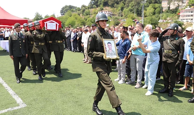 Şehit Er Ahmet Saygın yapılan törenle Yığılca'da toprağa verildi