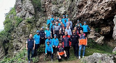 TDV Arama Kurtarma Ekibi, Yoroz Kent Ormanı'nda tatbikat yaptı