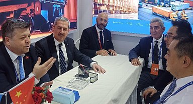 Türk ihracatçılar Urumçi'de yeni işbirliklerine imza attı
