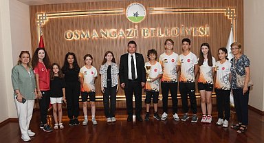 Türkiye ikincisi sporculardan Başkan Aydın'a ziyaret