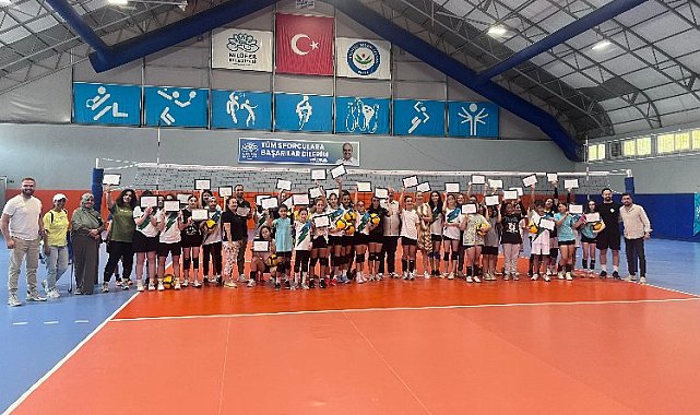 Yaz Spor Okulları'nda ilk dönem tamamlandı