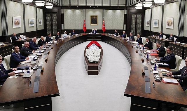 Yeni atanan iki bakandan ilk açıklama