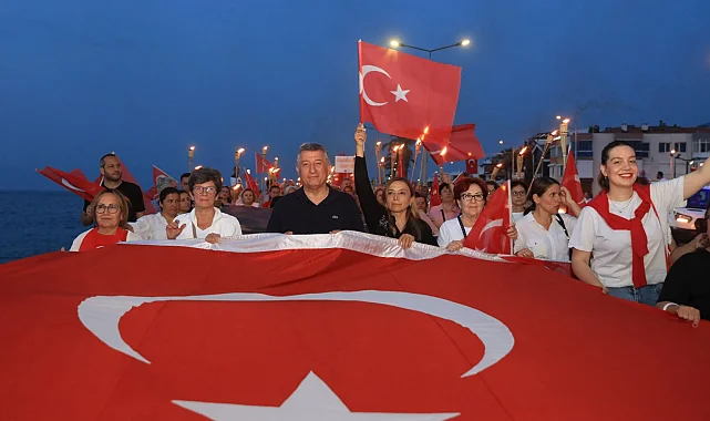 30 Ağustos Zafer Bayramı'na Güzelbahçe'de coşkulu kutlama