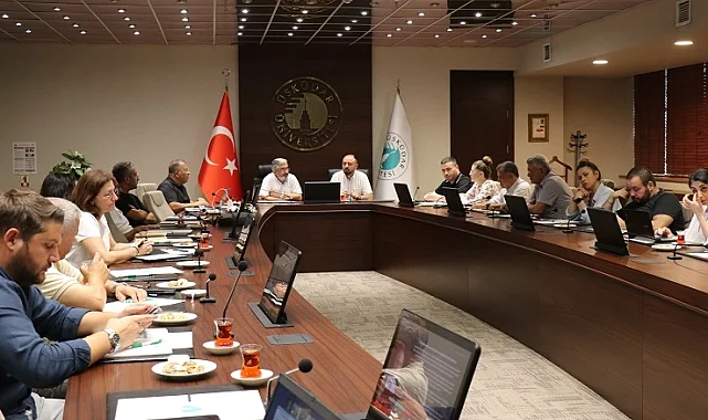Akademisyenler deprem erken uyarı sistemi için Üsküdar'da buluştu
