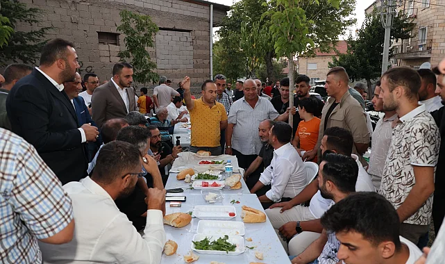 Başkan Arı Sümer Mahallesi'nde