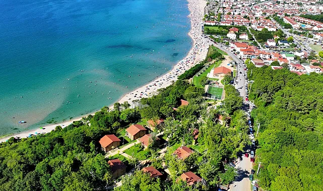 Başkan Büyükakın'dan başarılı öğrencilere tatil jesti