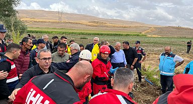 Başkan Büyükkılıç, sel bölgesinde acı haberi duyurdu, yaraların sarılacağını açıkladı