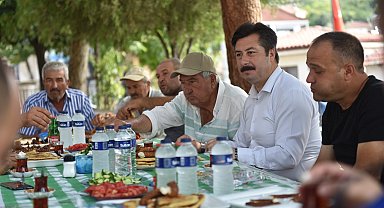 Bursa Yenişehir'de Başkan Özel kırsalı dinliyor