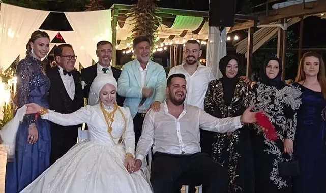 Bursa'da İzzet Yıldızhan rüzgarı esti