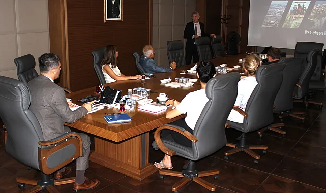 BUSİAD'ın Bursa vizyonu Genel Sekreter Halisçelik'e anlatıldı