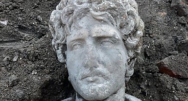 Düzce'de yapılan kazıda portre başı çıktı