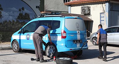 Eskişehir'de zabıta araçlarına bıçaklı saldırı!