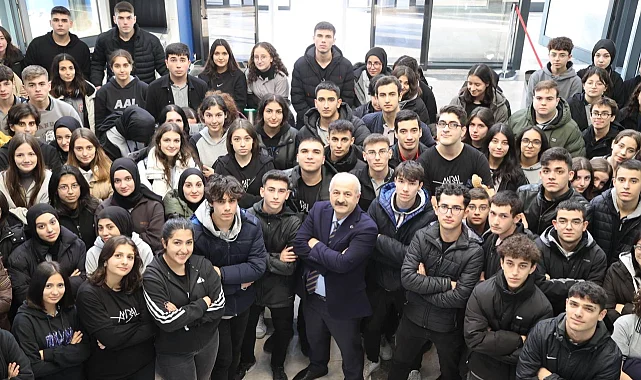 Gebze Güzide Gençlik'te yeni dönem kayıtları başladı