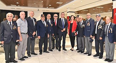 İzmir Karabağlar'da şehit aileleri ve yakınlarıyla anlamlı buluşma
