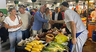 İzmit'te Başkan Vekili'nden pazarcı esnafına 'hayırlı işler'
