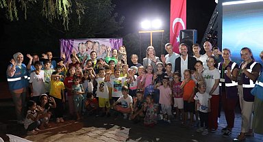 İzmit'te 'Çocuk Sinema Geceleri' eğlendirdi