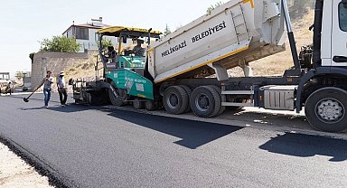 Kayseri Melikgazi'nin asfalt çalışması sürüyor
