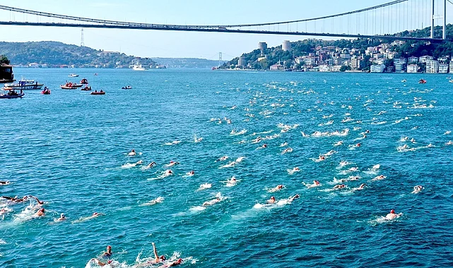 Kıtalararası tek yüzme yarışına İstanbul Büyükşehir'den tam destek