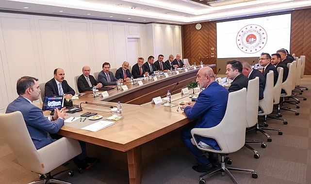Konyalı başkanlardan Bakan Kurum'a ziyaret