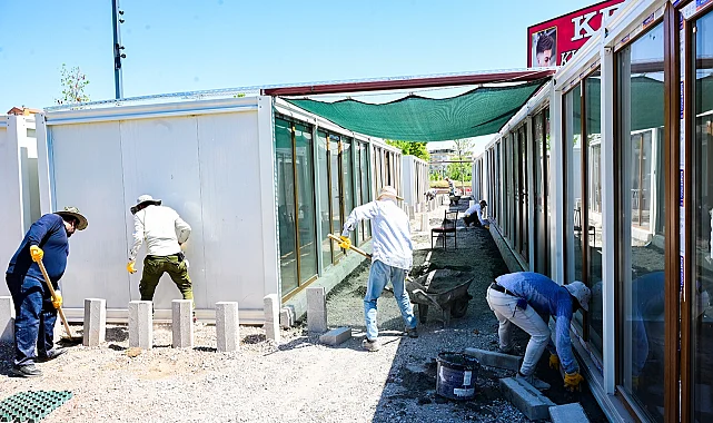 Malatya Millet Bahçesi'ndeki Konteyner Çarşı'ya Büyükşehir desteği