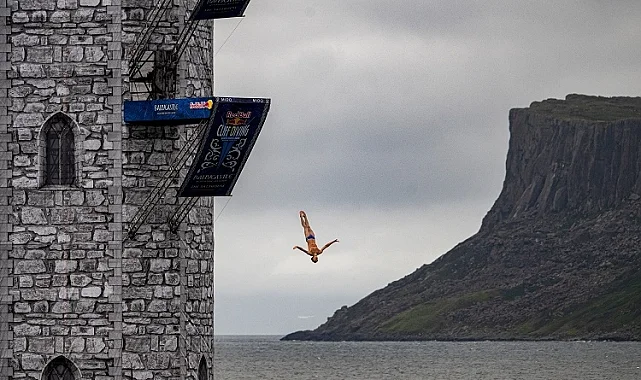 Red Bull Cliff Diving Dünya Serisi Norveç'te devam ediyor