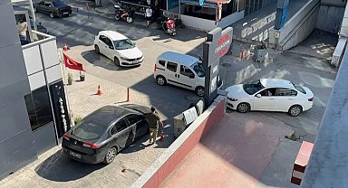 Sorumsuz sürücünün yaptığı pes dedirtti
