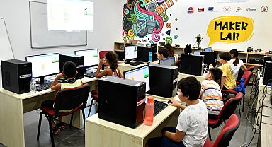 Yeni dönemin ilk mezunları
