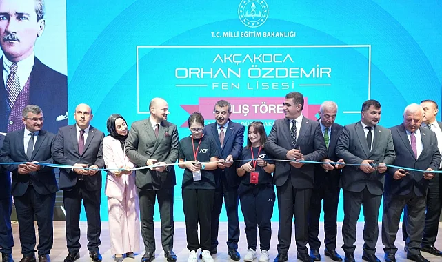 Bakan Tekin Düzce'den eğitim mesajı verdi... Öğrenci sayılarımız uluslararası seviyede
