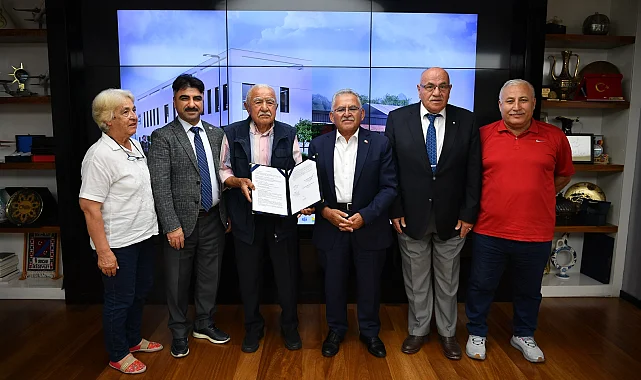Büyükşehir Meclisi'nden Büyükkılıç ailesine "Alzheimer Merkezi" tebriği