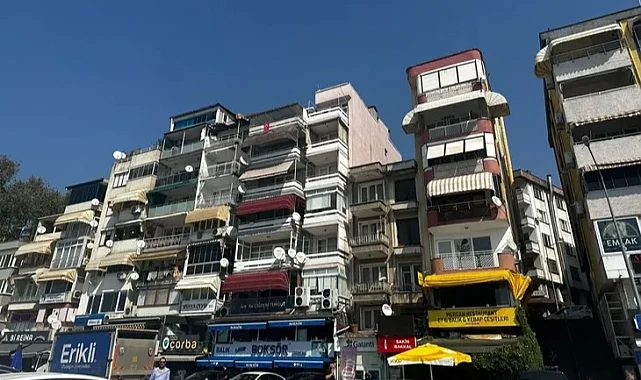Gemlik'in eski evleri kentsel dönüşüm bekliyor