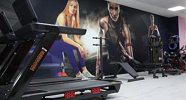 Gürsu'da beş branşta binlerce kadına spor imkanı