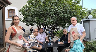 İstanbul Beyoğlu'nda şeker bağımlılığına dikkat çeken etkinlik