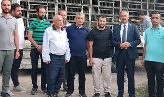 Kayseri Büyükşehir'den selde tavukları telef olan vatandaşa destek