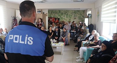 Kocaeli'de Asırlık Çınar Evi sakinlerine 'genel güvenlik' semineri