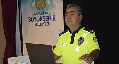 Malatya'da sürücülere trafik eğitimi