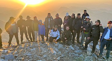 Mereto Dağı'na festival tırmanışı