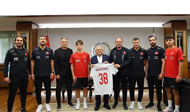 Milli takımdan Büyükkılıç'a ziyaret