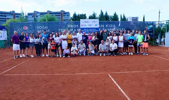 Prof. Dr. Ayhan Kızıl T200 Masters Tenis Turnuvası'nda 7. yılın şampiyonları belli oldu