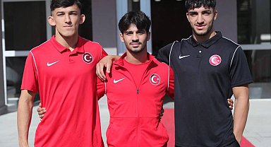 Sakarya Büyükşehir'in yıldızları İspanya'da gururlandıracak