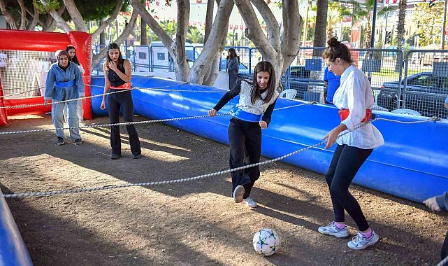 3. Mersin Gençlik Festivali sürüyor