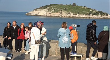 Amasra'da ziyaretçi yoğunluğu