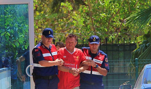 Antalya'da anne ve oğlunun öldürüldüğü çifte cinayette kan donduran detaylar ortaya çıktı
